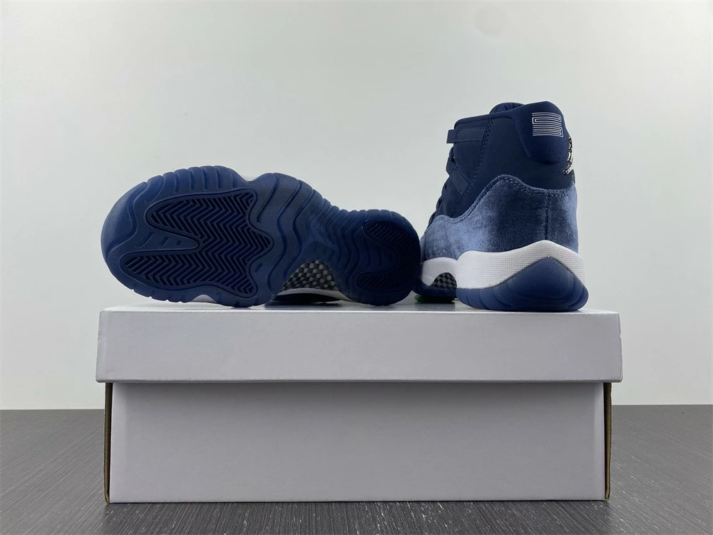 Fit Sporting Goods Air Jordan 11 Velvet Midnight Navy/Metallic Silver-White AR0715-441 For Sale 5 Fit Sporting Goods Air Jordan 11 Velvet Midnight Navy/Metallic Silver-White AR0715-441 For Sale - Image 5