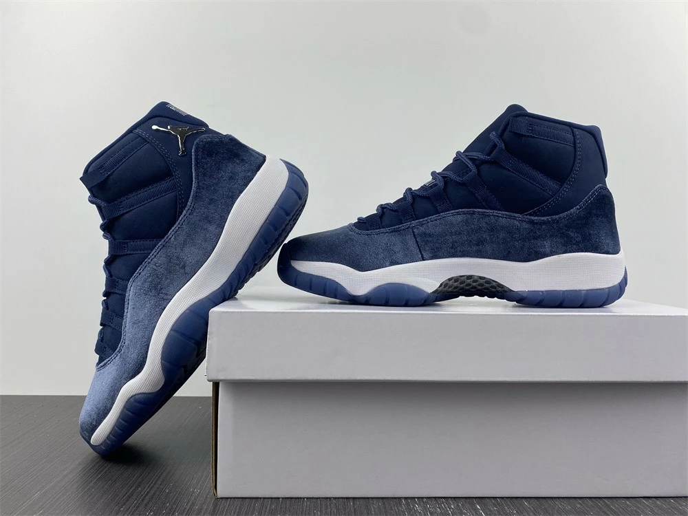 Fit Sporting Goods Air Jordan 11 Velvet Midnight Navy/Metallic Silver-White AR0715-441 For Sale 6 Fit Sporting Goods Air Jordan 11 Velvet Midnight Navy/Metallic Silver-White AR0715-441 For Sale - Image 6