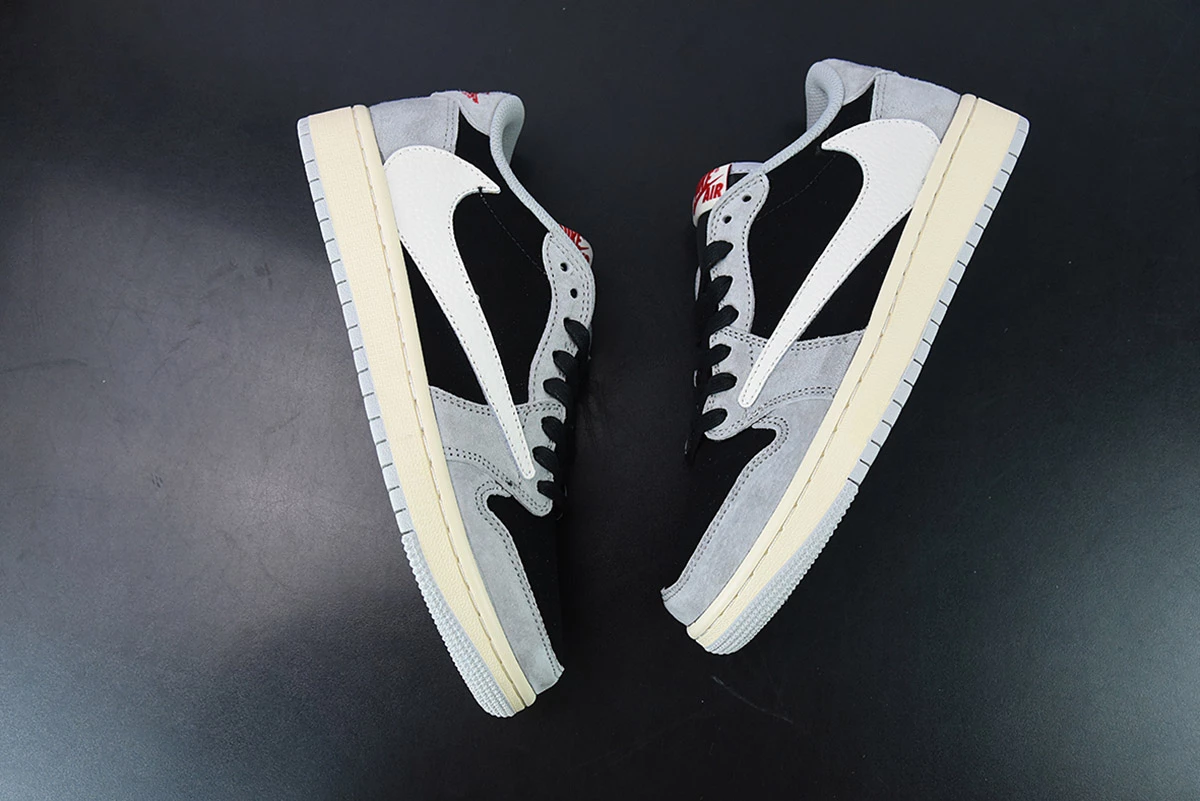 Fit Sporting Goods Travis Scott X Air Jordan 1 Low OG Grey/Black/Cream DM7866-010 For Sale 4 Fit Sporting Goods Travis Scott X Air Jordan 1 Low OG Grey/Black/Cream DM7866-010 For Sale - Image 4