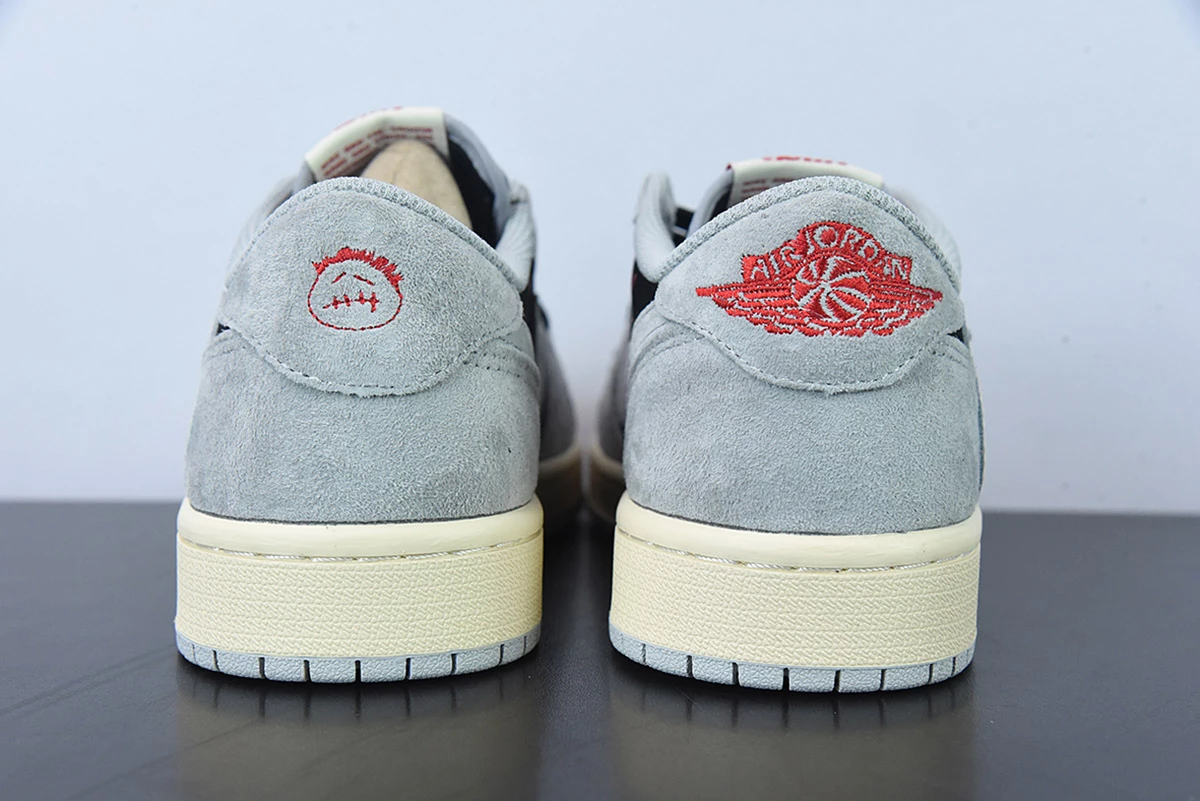 Fit Sporting Goods Travis Scott X Air Jordan 1 Low OG Grey/Black/Cream DM7866-010 For Sale 8 Fit Sporting Goods Travis Scott X Air Jordan 1 Low OG Grey/Black/Cream DM7866-010 For Sale - Image 8