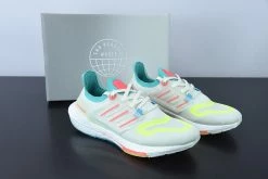 Fit Sporting Goods Adidas Ultra Boost 22 White Tint Turbo Mint Rush For Sale